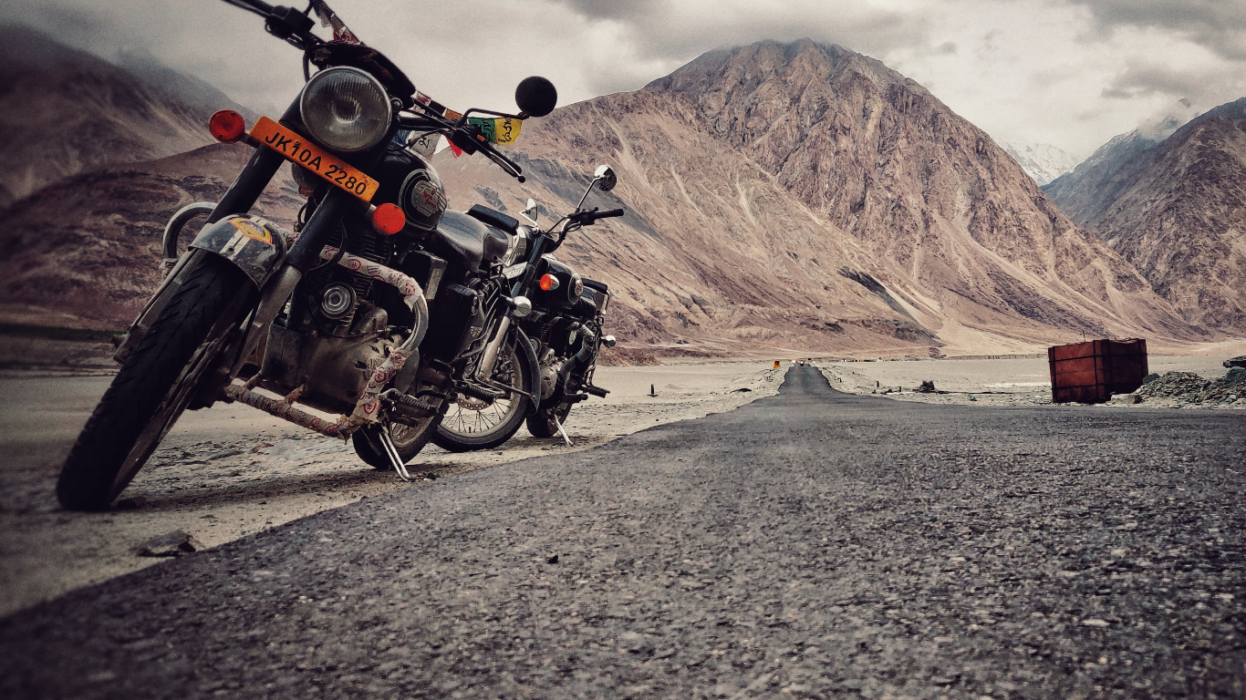 Thrilling Bike Tour - Ladakh